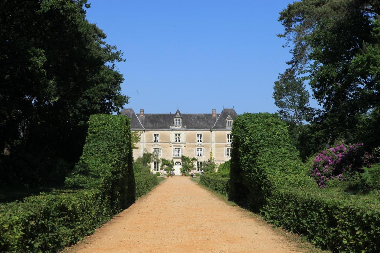 Château De Chambiers Durtal Exterior foto